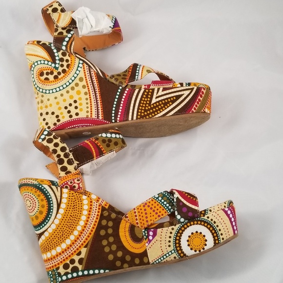 Rebels Bohemian Wedge Sandals - Picture 4 of 7
